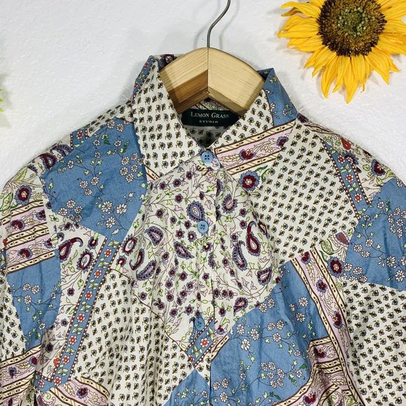Lemon Grass Floral Paisley 3/4 Sleeved Button Up Cotton Blouse Size Medium Women - Picture 2 of 7